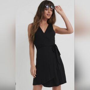 Lucky Brand black wrap dress size XS